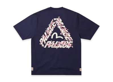 PALACE x EVISU Heavy Wash T Shirt "Navy"