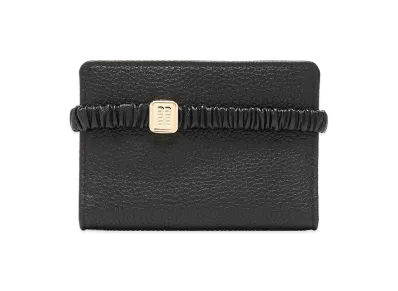 MIU MIU Women's Logo-Plaque Matelass-Effect Wallet "Black"