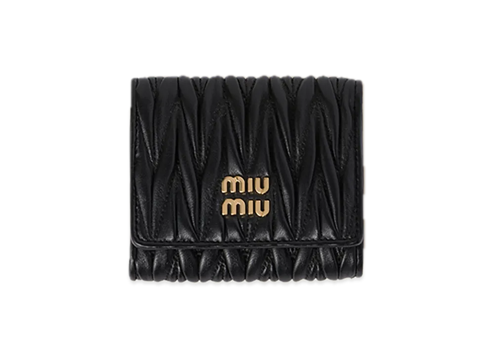 MIU MIU Matelasse Leather Wallet "Black"