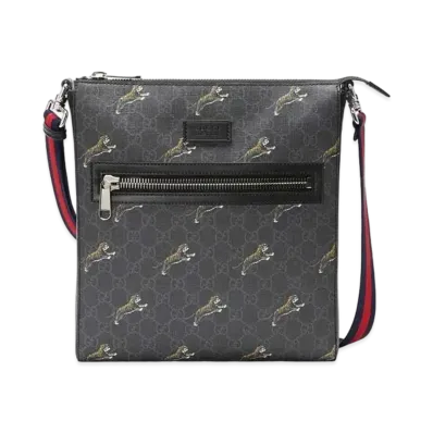 GUCCI GG Supreme Canvas Tiger Messenger Bag