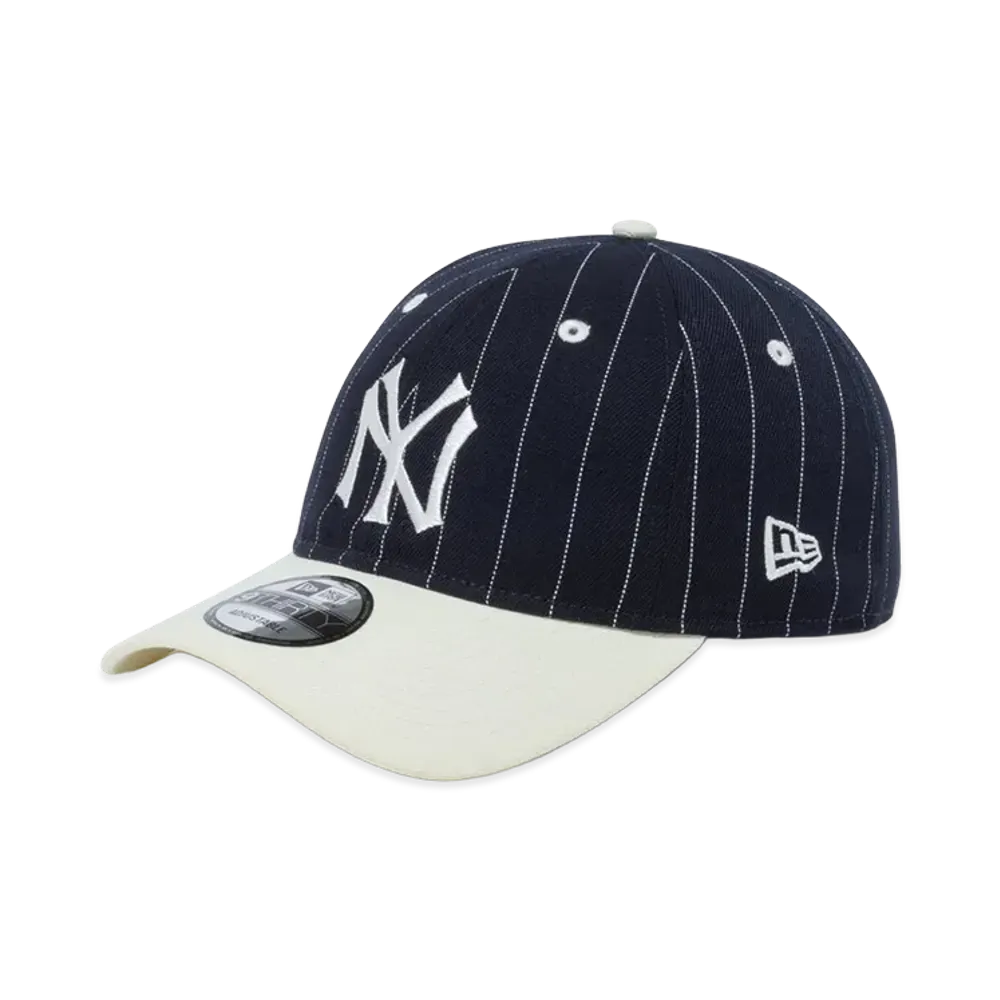NEW ERA x MLB 9THIRTY Cooperstown New York Yankees Navy Pinstripe Print "Chrome White/Chrome"