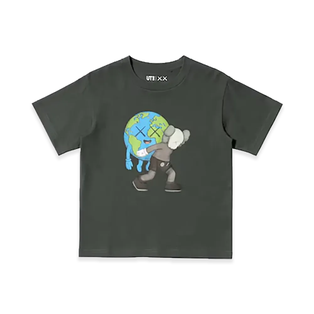 UNIQLO x KAWS UNIVERSE Kids UT "Gray"