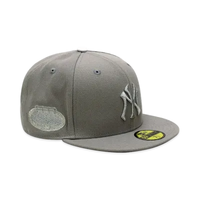NEW ERA x THE CAP 59Fifty Just Holiday New York Yankees "Gray"