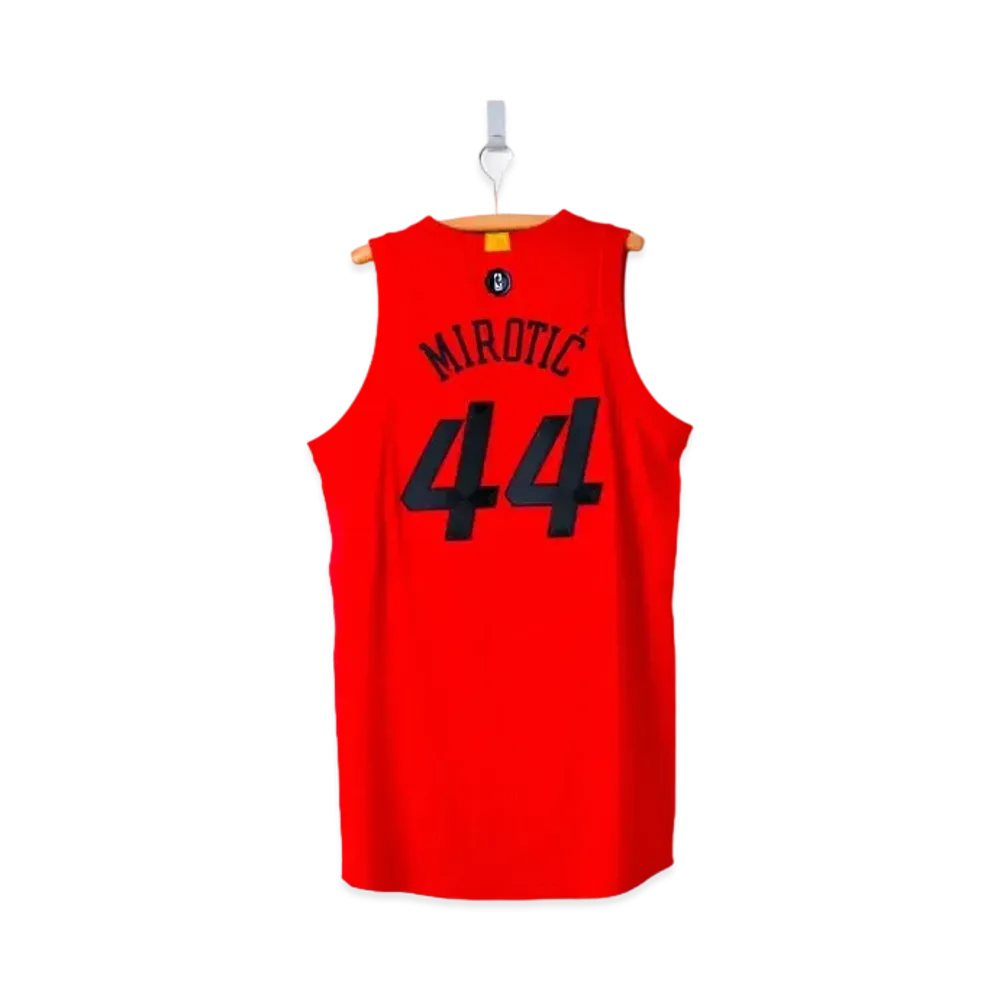 #44 Nikola Mirotic Chicago Bulls 2016-17 "Special"