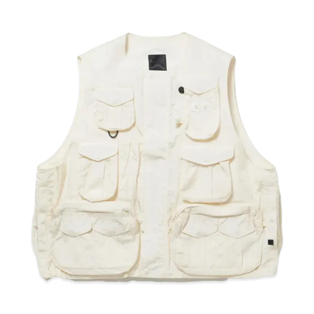 DAIWA PIER39 Tech Skiing Over Vest "Off White"
