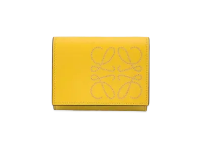 LOEWE Brand Trifold 6 Cardholder In Calfskin "Mustard / Light Oat"
