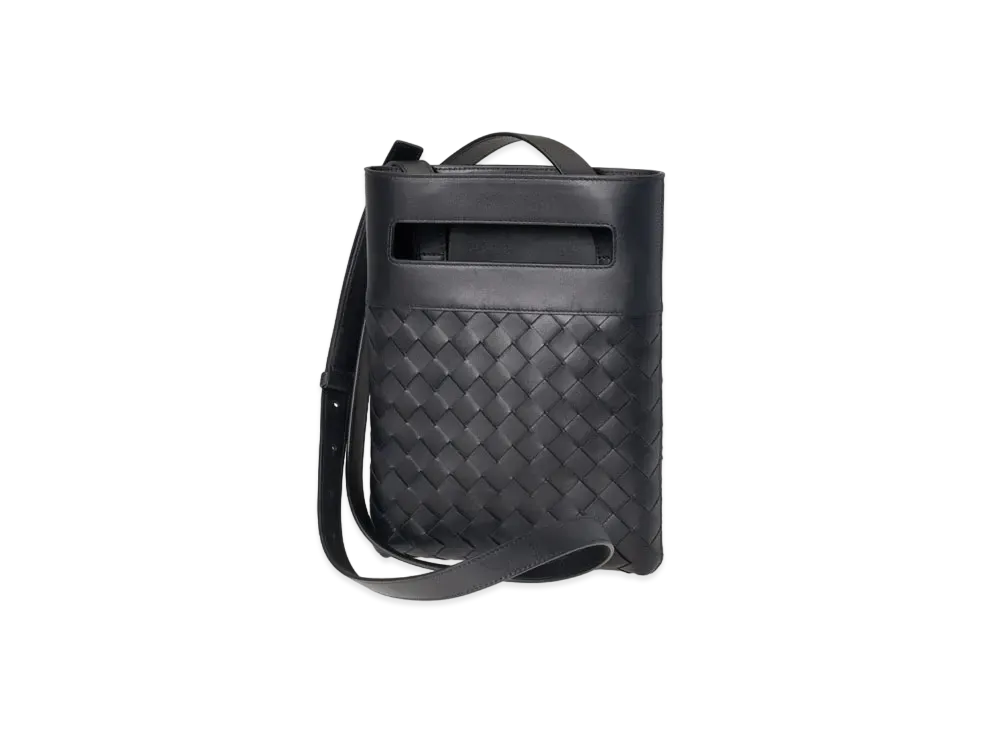 Bottega Veneta Intrecciato Calf Leather Shoulder Bag "Black"