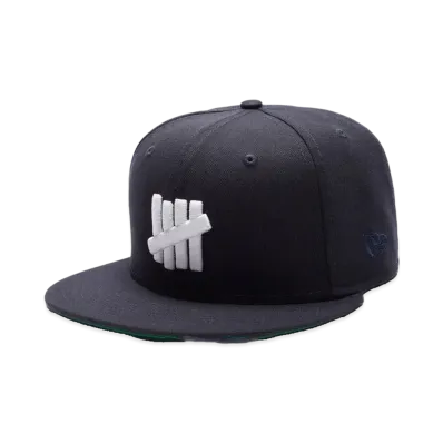 UNDEFEATED NE Icon Fitted "Navy"