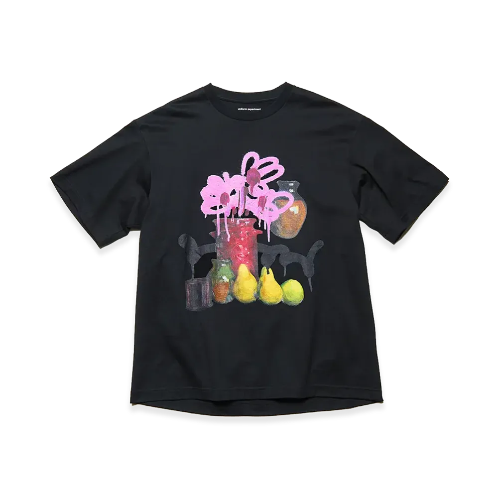 uniform experiment x Michael Cherno Red Vase Tee "Black"
