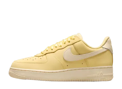 Nike Air Force 1 Low "Soft Yellow"
