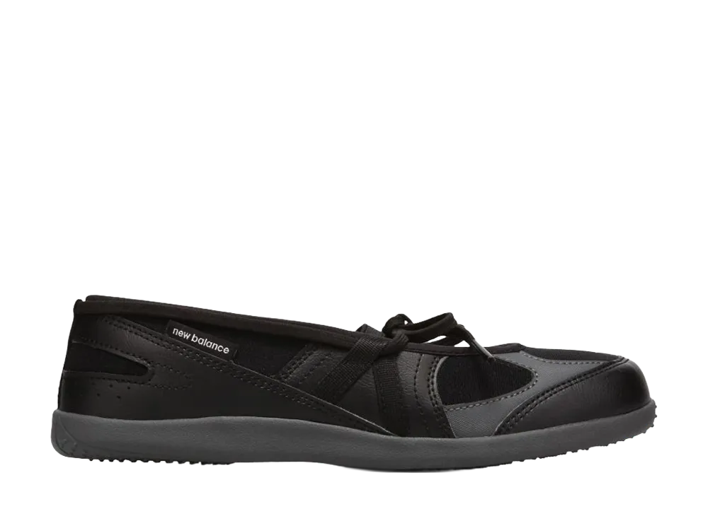 New Balance Women's Flat Breeze "Black"