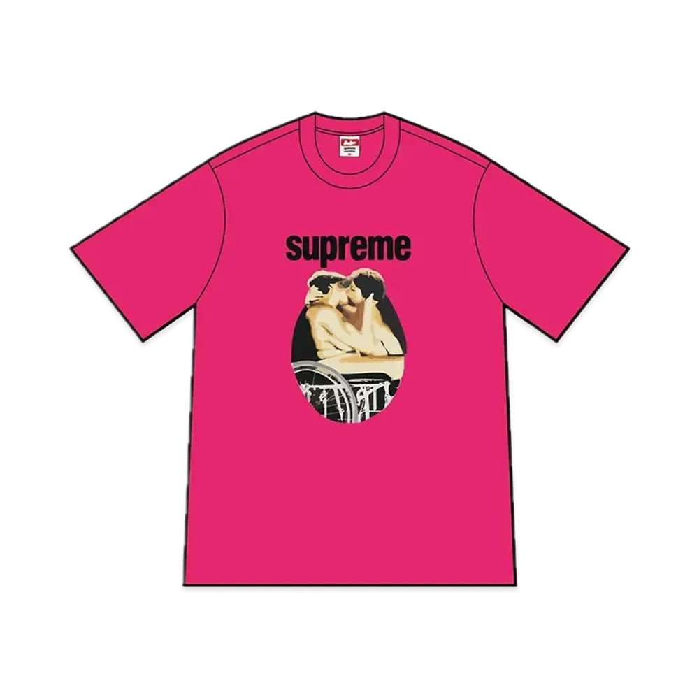 Supreme Kiss Tee "Pink"