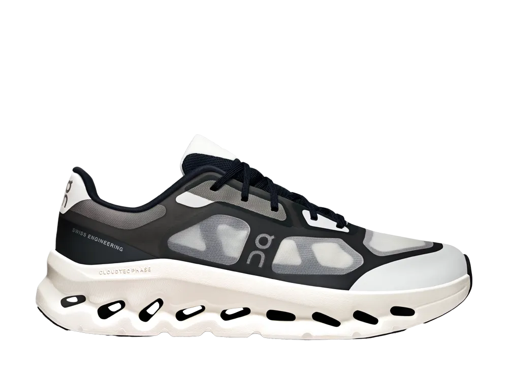 On Women's Cloudtilt Remix "Black/Ivory"