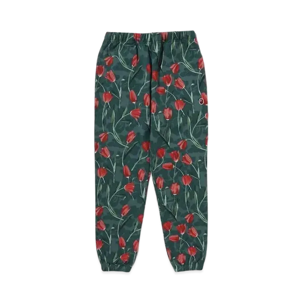 A BATHING APE Tulip Camo Sweatpants "Green"