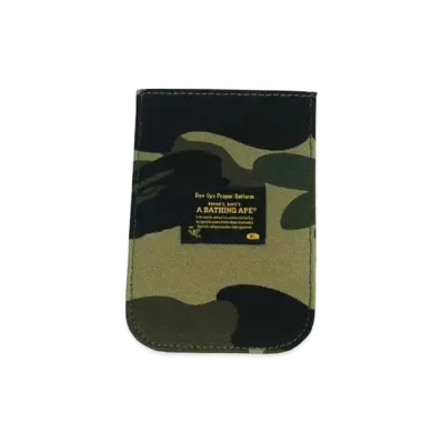 A BATHING APE Card Case "Camo"