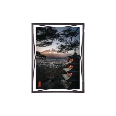 RK x UMBRA PRISMA 5x7 This is Japan