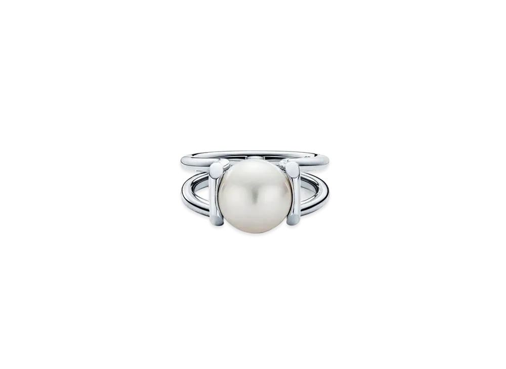 Tiffany & Co. Freshwater Pearl Ring "Silver"