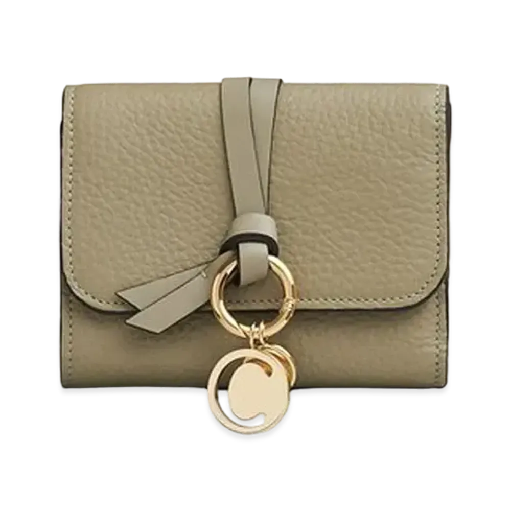 Chloe Alphabet Small Tri-Fold Wallet With Leather Link In Grained & Shiny Calfskin "Pottery Green"
