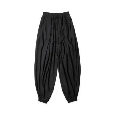 JULIUS Front Tuck Balloon Pants "Black"