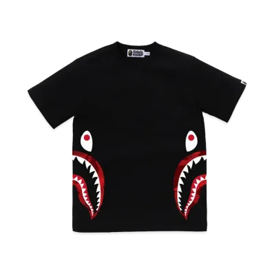 A BATHING APE Junior Color Camo Side Shark Tee "Black/Red"