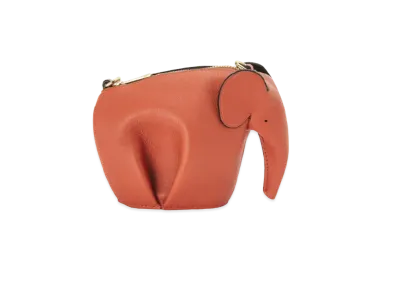 LOEWE Elephant Pouch In Classic Calfskin "Vermillion"