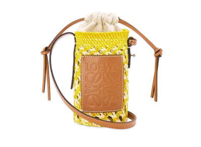 LOEWE Cylinder Pocket In Iraca Palm And Calfskin "Natural / Yellow"