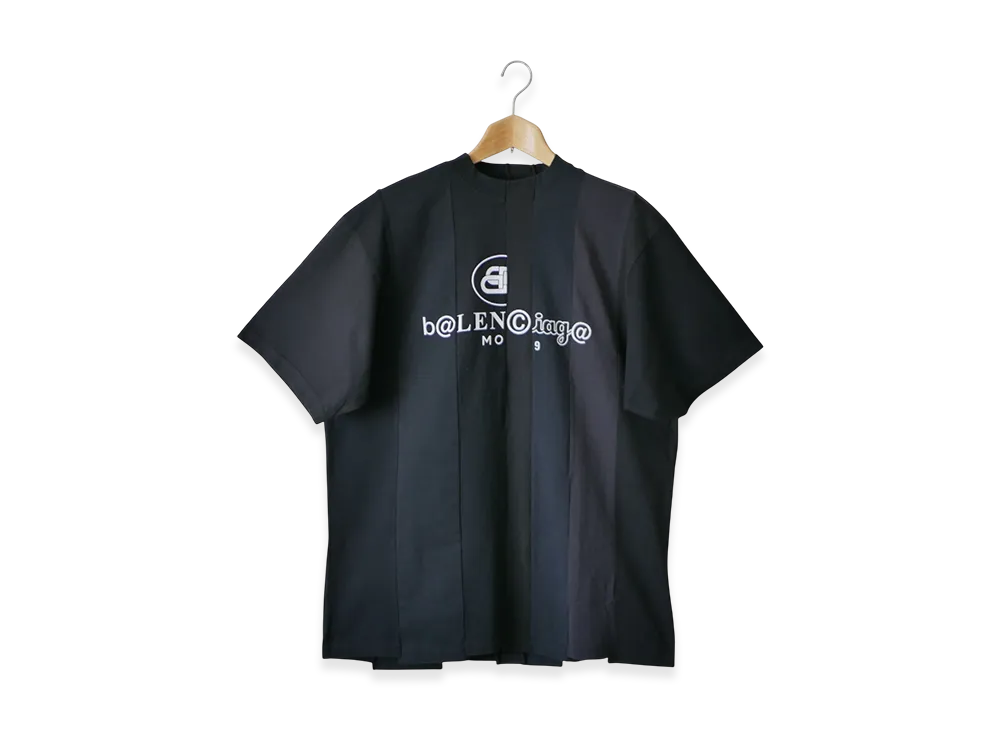 バレンシアガ 再構築 ロゴTシャツ 青山限定 "ブラック" 661602TKVD1