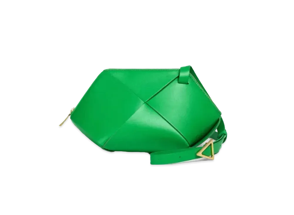 Bottega Veneta Shoulder Bag "Parakeet"