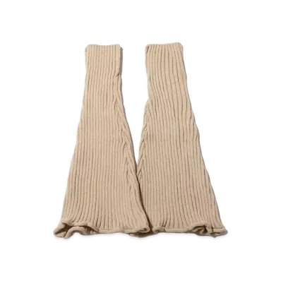 atmos pink Flare Leg Warmers "Beige"
