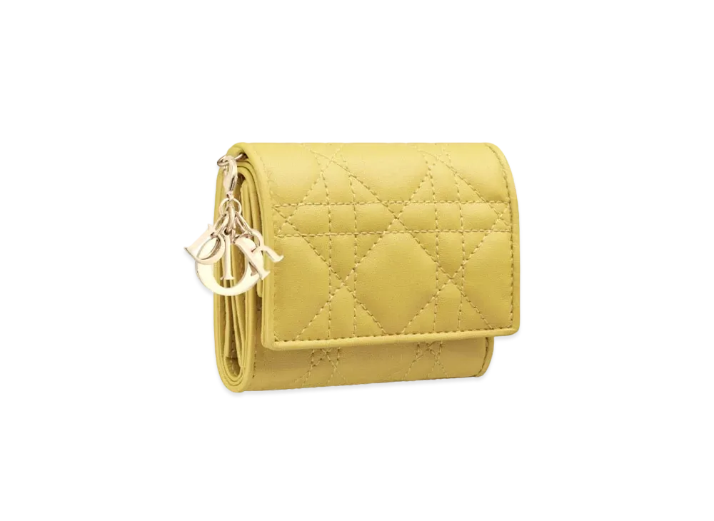 DIOR レディディオール ロータスウォレット イエロー カナージュ ラムスキン DIOR レディディオール ロータスウォレット イエロー カナージュ