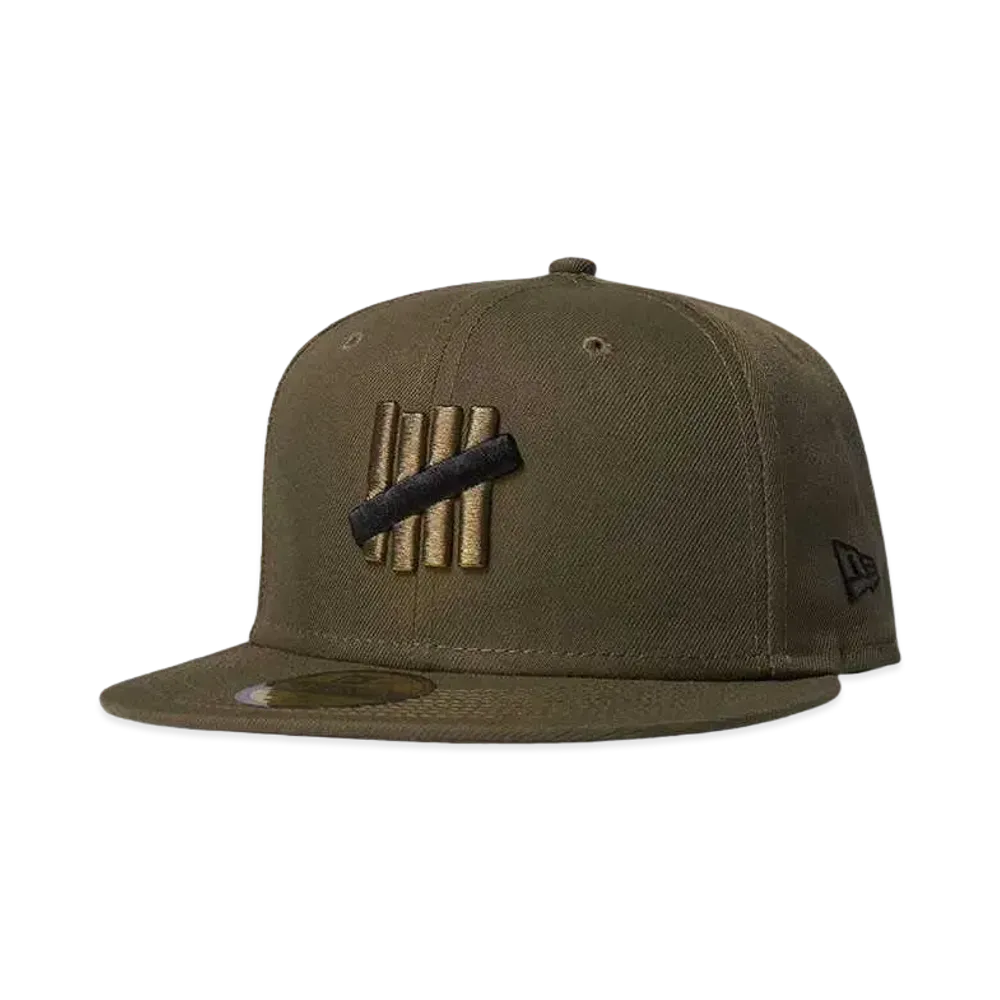 UNDEFEATED X NE STRIKE ICON FITTED - 90201 "Olive"