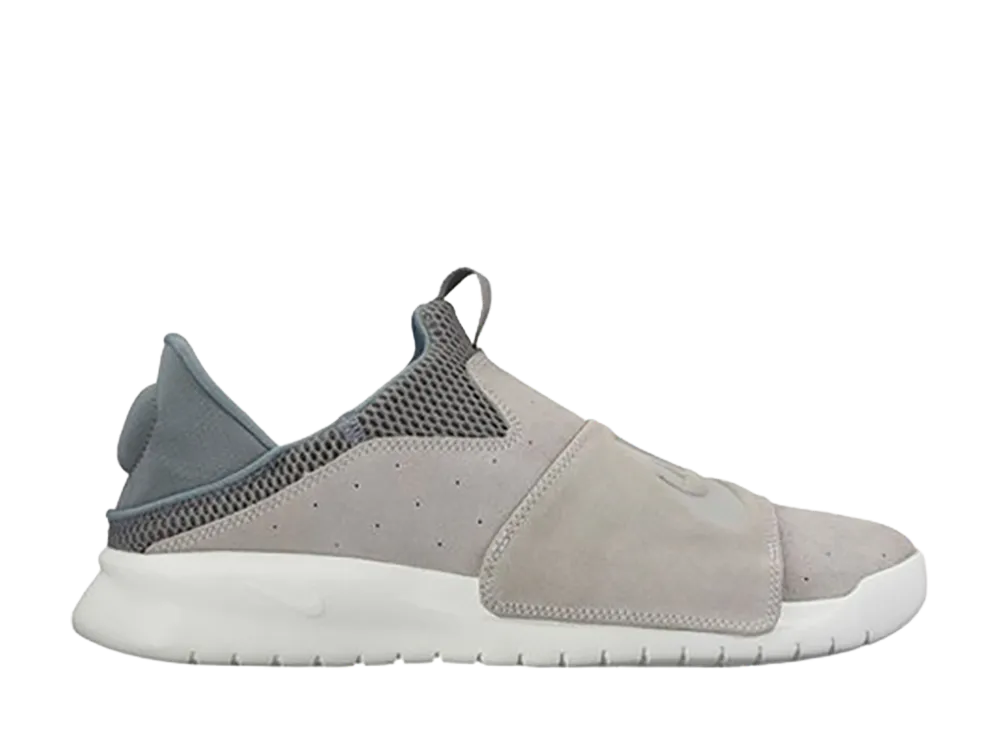 Nike Benassi Slip "Wolf Grey"