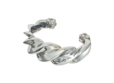 GDC x NATURAL INSTINCT Twist Angle Bangle "Silver"