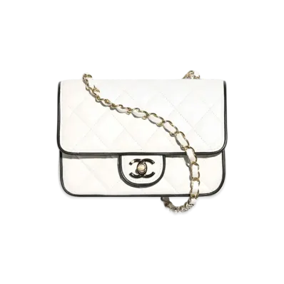 CHANEL Lambskin Matelasse Chain Wallet "White"