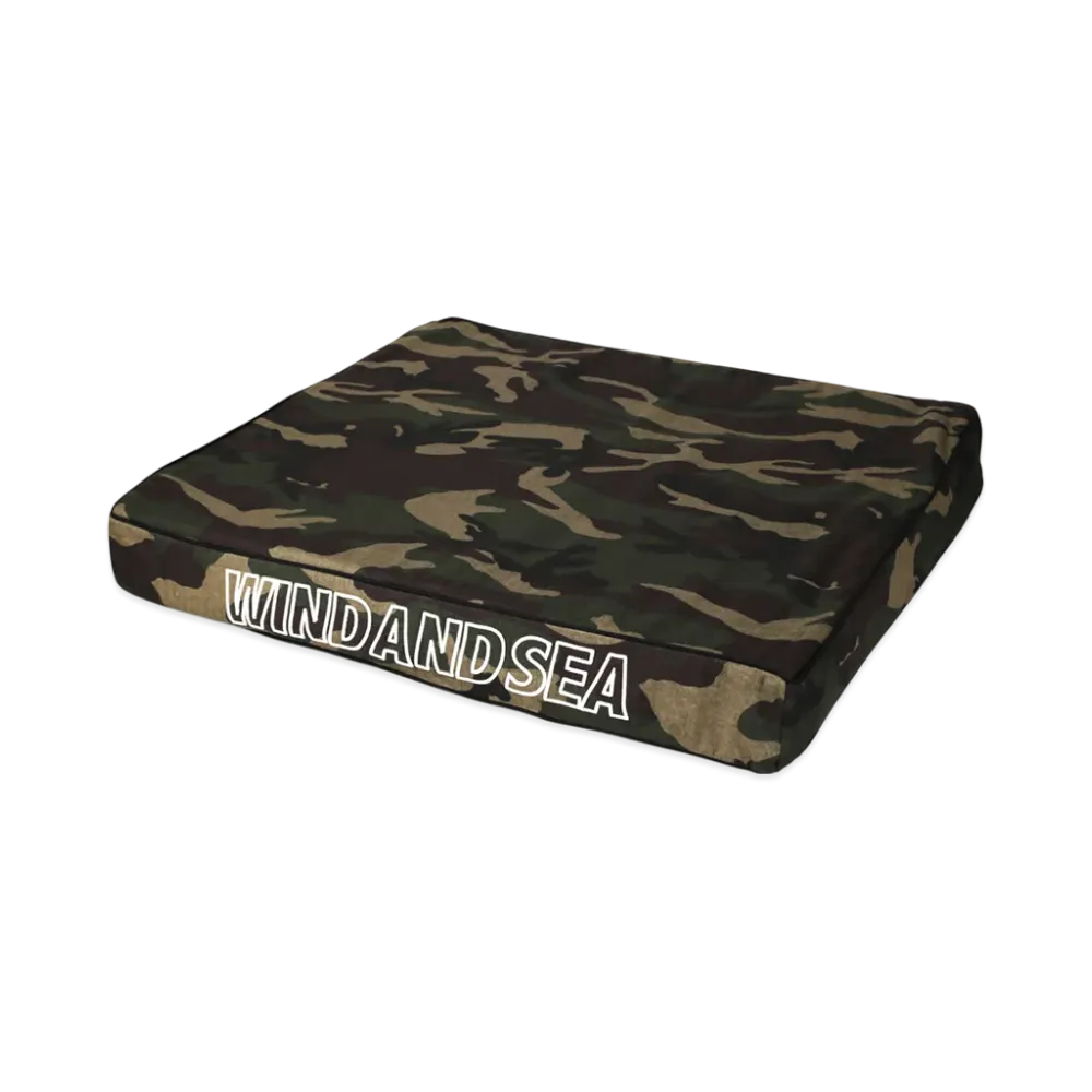 WIND AND SEA DOG CUSHION BED "Camo"