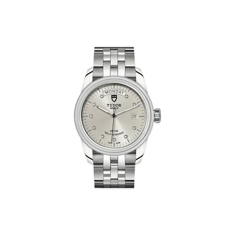 TUDOR GLAMOUR DATE + DAY