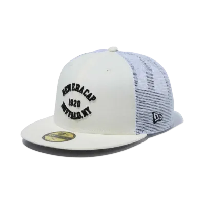 NEW ERA BLACK LABEL SS24 59Fifty Tracker Seasonal Logo "Chrome White"