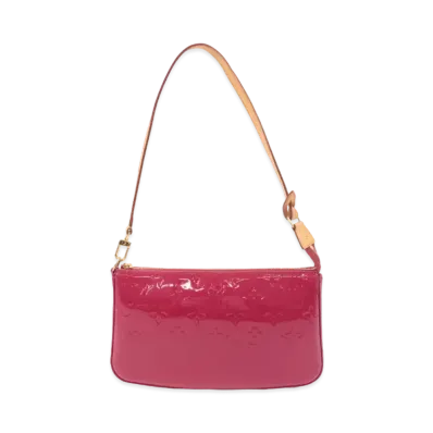 Louis Vuitton Pochette Accessoires Monogram Vernis "Rose Indien"