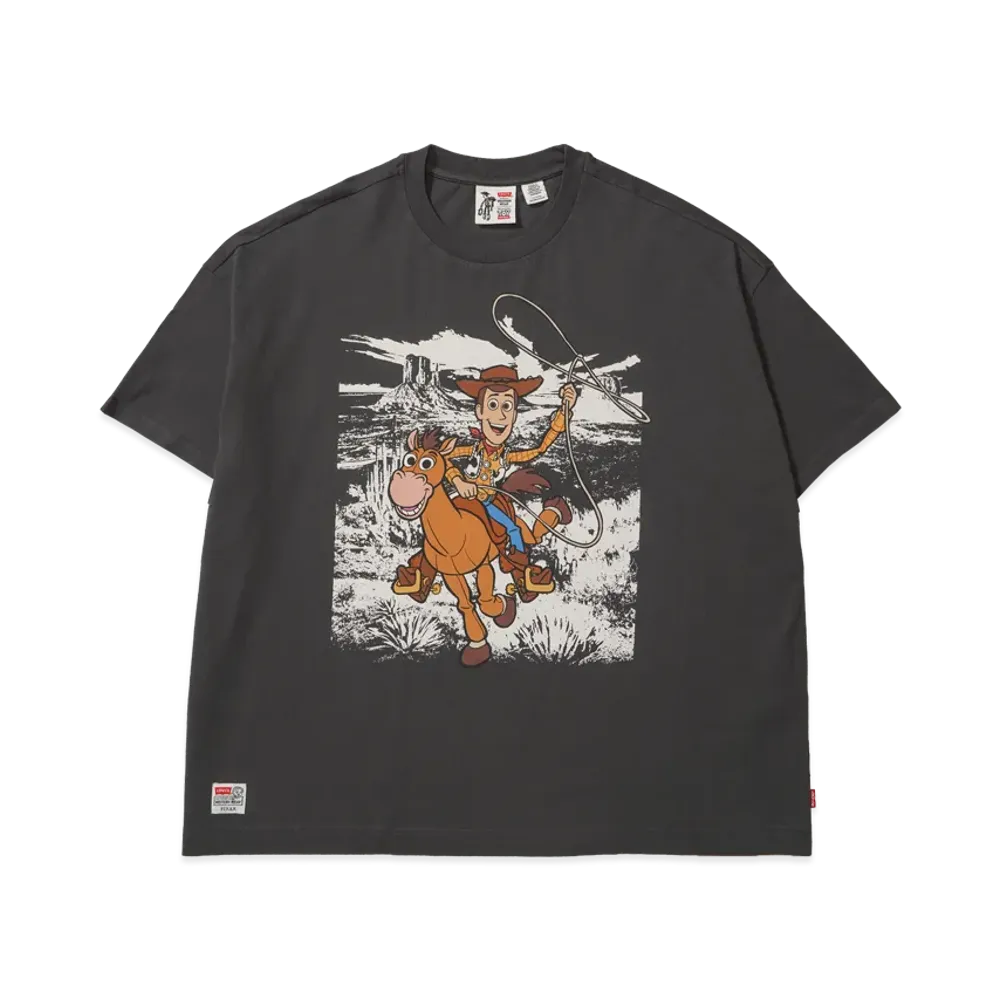 Levi's x Toy Story Boxy Tee - Woody "Black"