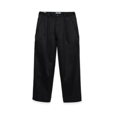 GDC Big Chino Pants "Black"