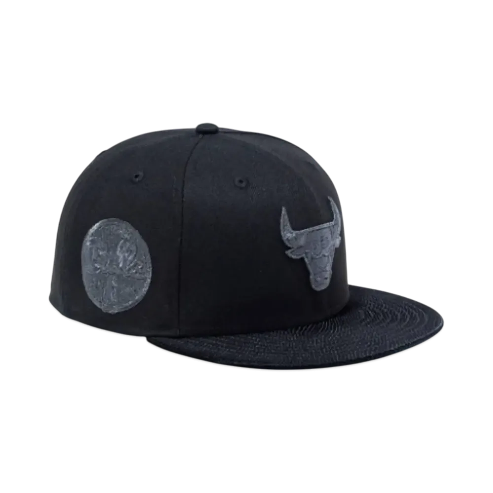 NEW ERA 59Fifty Black Snake Chicago Bulls "Black"