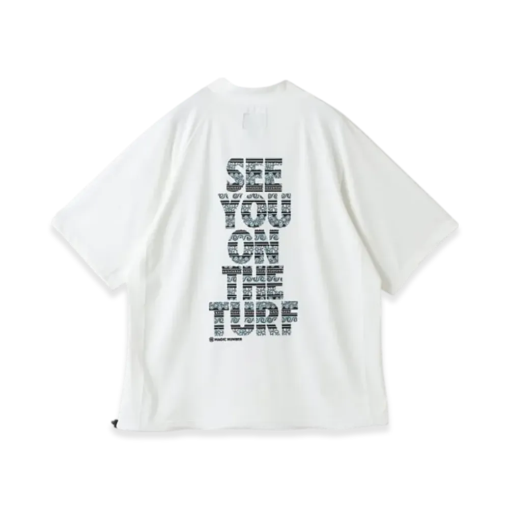 BEAMS GOLF x MAGIC NUMBER Exclusive See You On The Turf Back Print Mock Neck Shirt "White"
