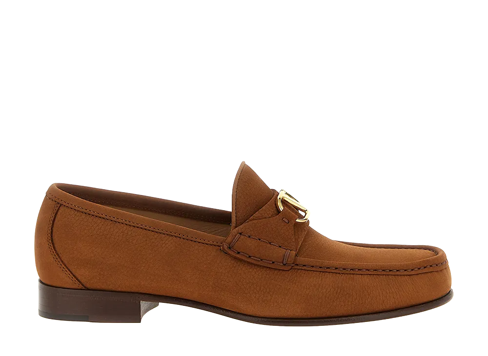 Valentino Garavani vlogo Signature Loafers "Black"