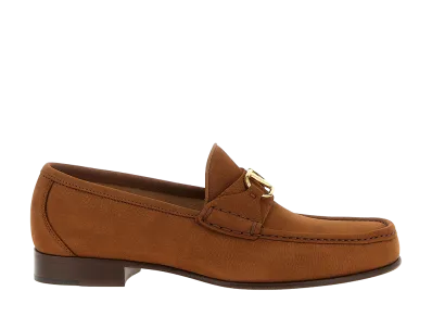 Valentino Garavani vlogo Signature Loafers "Black"