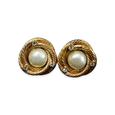 CHANEL Pearl Rhinestone Earring "Gold"