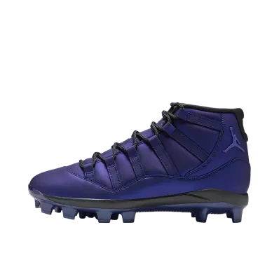 Nike Air Jordan 11 MCS Cleat "Space Jam"