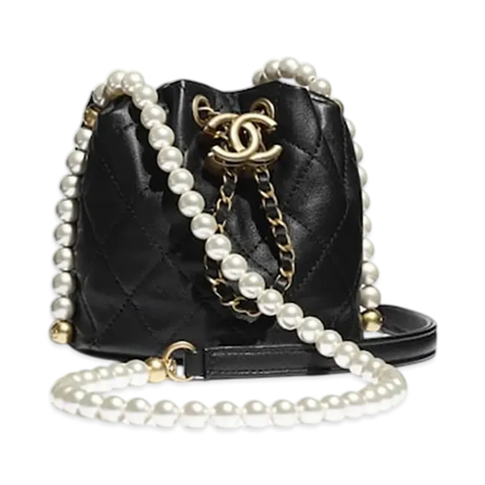 CHANEL Matelasse Pearl Chain Shoulder Bag "Black"