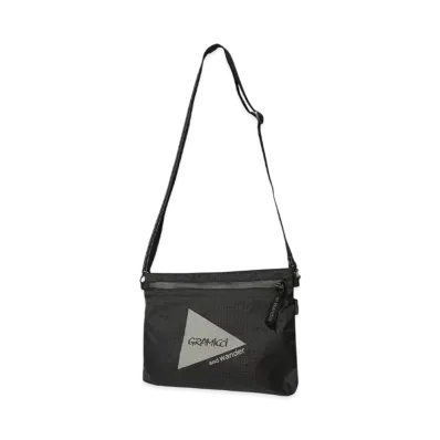 GRAMICCI x and wander nylon sacoche"BLACK"