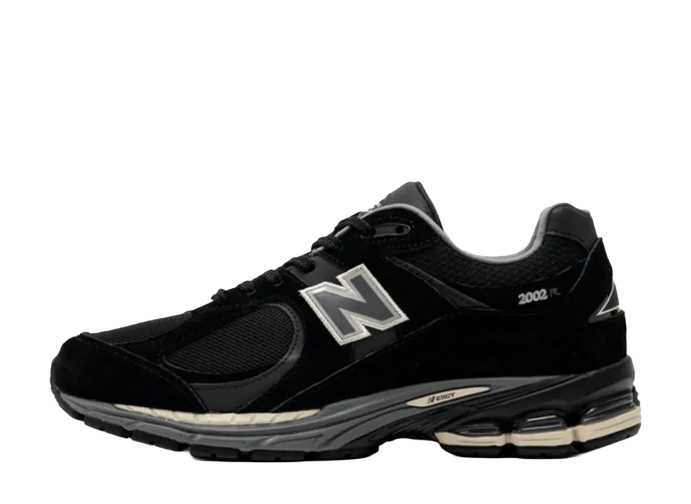 New Balance 2002R "Black"
