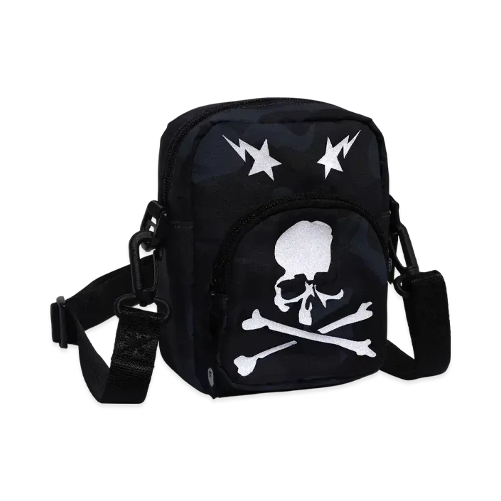 A BATHING APE x mastermind JAPAN Skull Camo Mini Bag "Black"